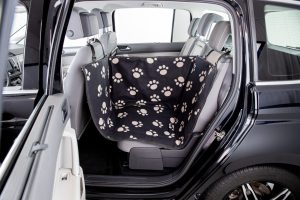 Trixie Automobilio sėdynės užtiesalas, siauras su šonais, padalinamas 0.5x1.45 m, juodas