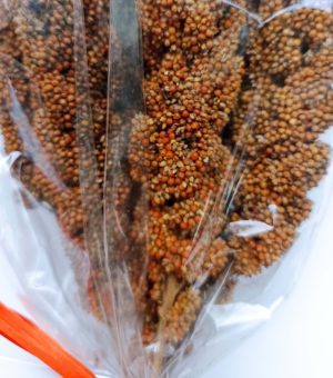 Natūralių sorų šluotelės paukščiams, 100 g - papildoma nuotrauka 3